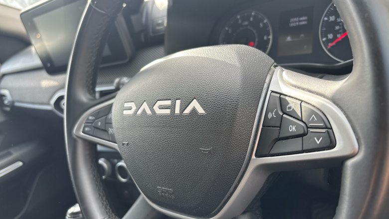 Dacia Jogger 1.0 TCe Extreme SE 5dr Petrol Estate